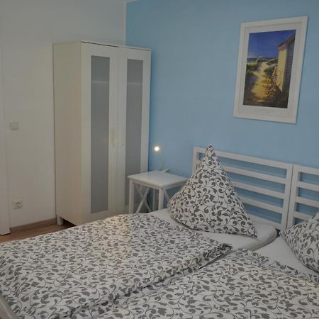 Unterkunft Fuer Arbeiter Und Monteure Gräfrath Extérieur photo