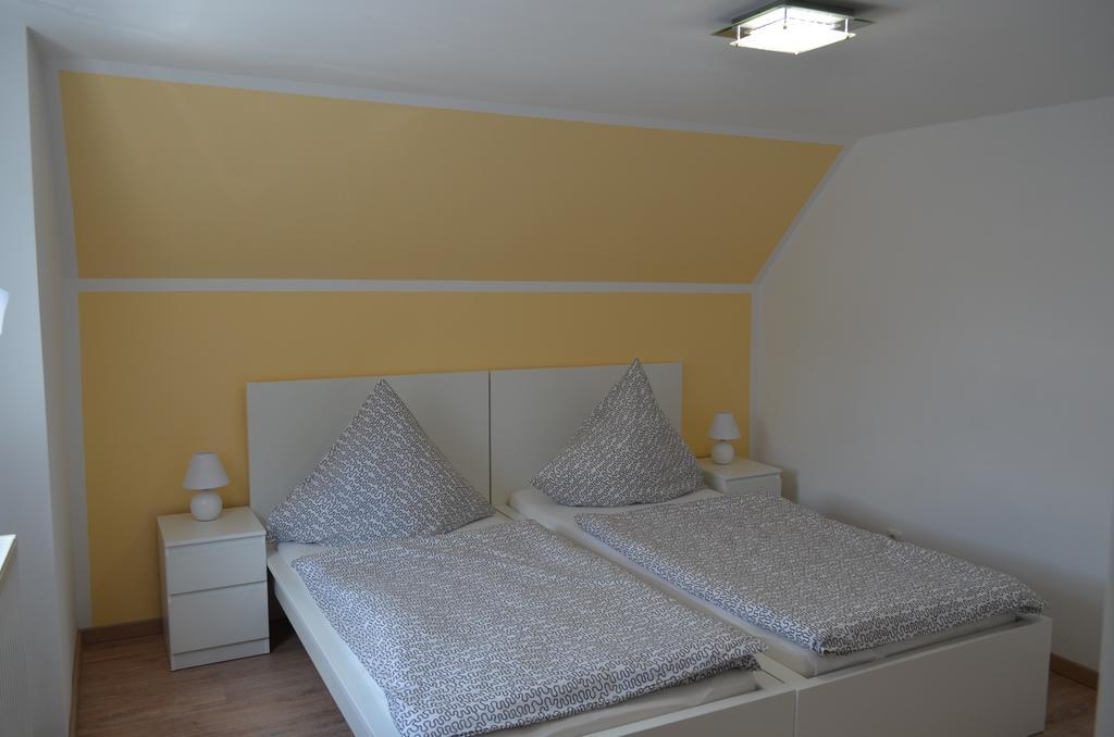Unterkunft Fuer Arbeiter Und Monteure Gräfrath Extérieur photo