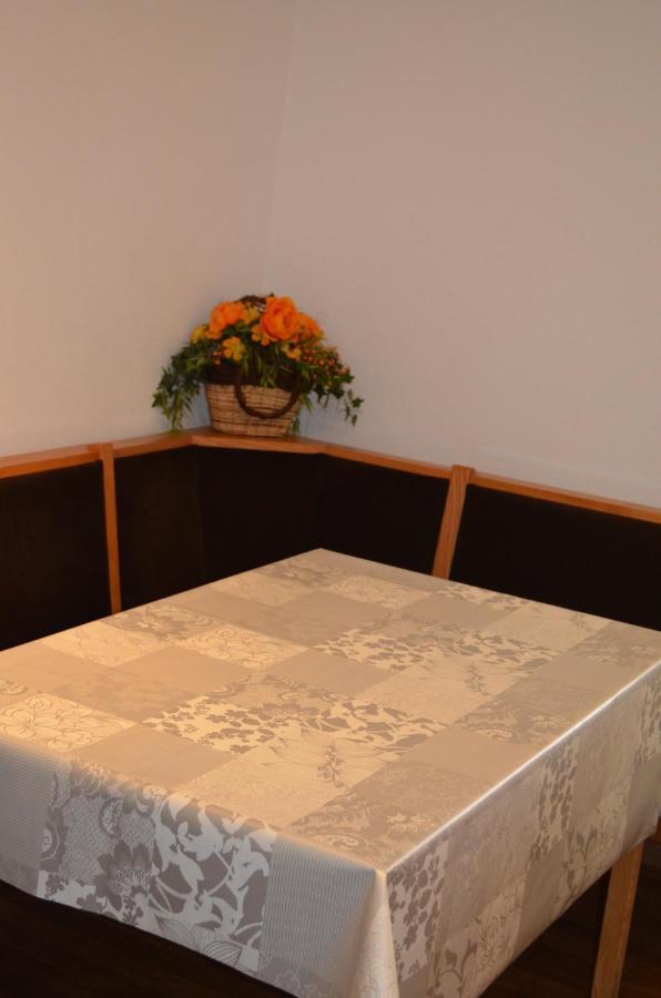 Unterkunft Fuer Arbeiter Und Monteure Gräfrath Extérieur photo